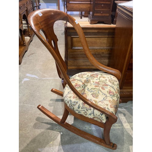 160 - Victorian mahogany rocking chair 92H 55W 75D