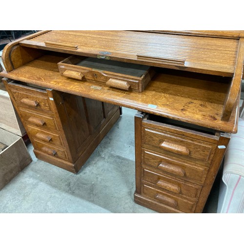 121 - Edwardian oak roll top desk 94H 137W 86D (as found)