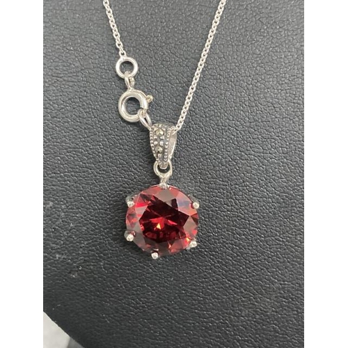 452 - Silver & & red stone set pendant on silver neck chain, 46cm