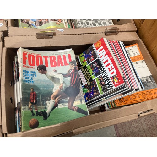 439 - 4 boxes of assorted football magazines including Charles Buchan's Football Monthly 1968-69, large qu... 