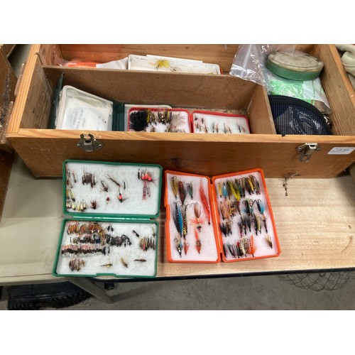 442 - Good collection of fishing accessories including many boxes of assorted flies, floats, rod lines, 3 ... 