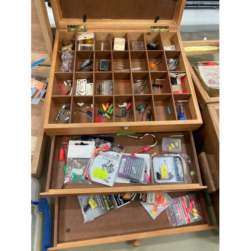 442 - Good collection of fishing accessories including many boxes of assorted flies, floats, rod lines, 3 ... 