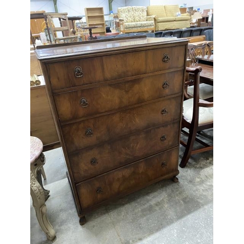 13 - Beithcraft Furniture walnut five drawer chest 115H 85W 47D