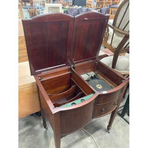 109 - Mahogany cased ‘Expert’ stereo ten record player (as found) 91H 85W 57D