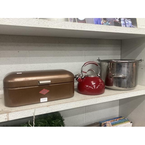 376 - Enamel stove top kettle, Wesco enamel bread bin & a stainless steel jam pan