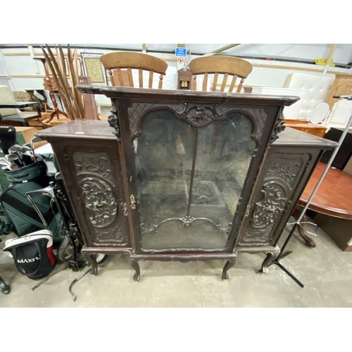 62 - Victorian carved mahogany display cabinet 140H 134W 43D