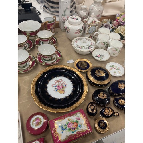 483 - Nice assortment of collectables including Czechoslovakian tea wares (36 pieces), Villeroy & Boch Des... 