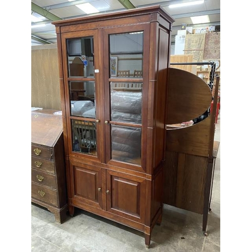 100 - Laura Ashley 'Arlington' mahogany display cabinet 199H 99W 40D