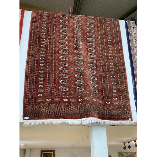 121 - Hand knotted Bokhara carpet 185 x 127cm