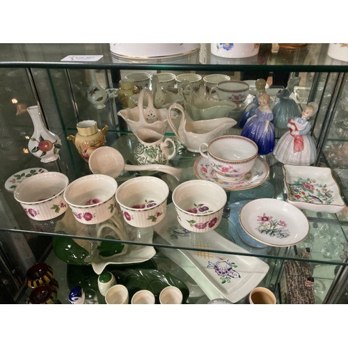 367 - 3 shelves of collectable ceramics inc. 4 Coalport cottages, Boncath Pottery, Villeroy & Boch, Spode ... 