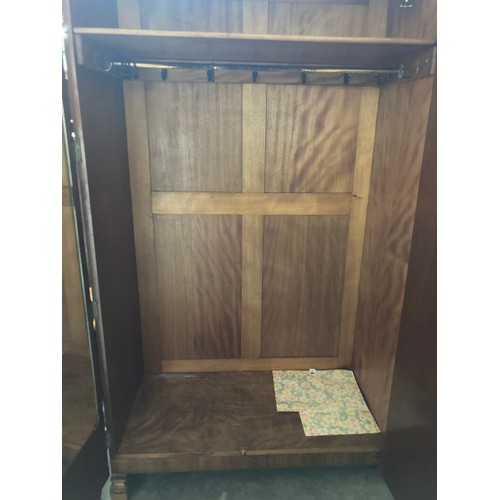 32 - Art Deco walnut four piece bedroom suite with marquetry inlay (three door wardrobe 197H 153W 54D, ta... 