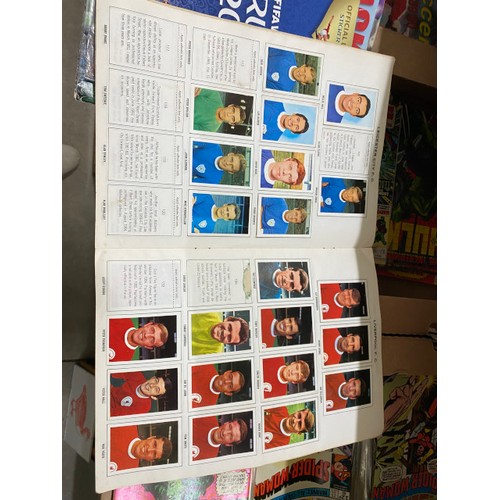 417 - Collection of sticker albums and memorabilia for football, super league, Star Wars etc,  including A... 