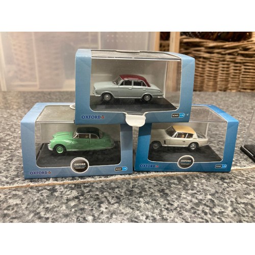 230 - 20 Oxford diecast 1:76 model vehicles including Messerschmitt KR200 Bubblecar Rouge Sarde, Dawn Blue... 