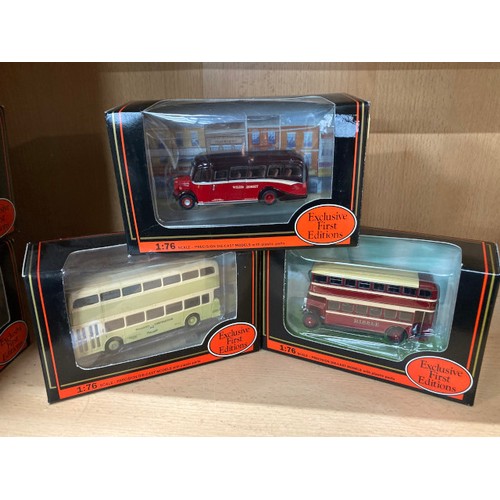 277 - 12 boxed 1:76 diecast Exclusive First Editions buses including AEC Regent V South Wales 19704, Bedfo... 