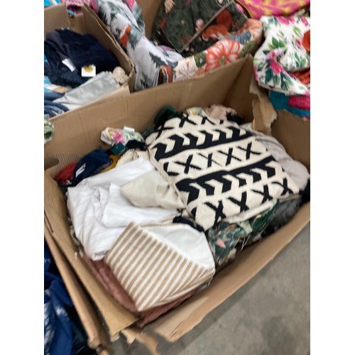 221 - Large quantity of ex shop stock samples including cushion covers and curtains  from suppliers such a... 