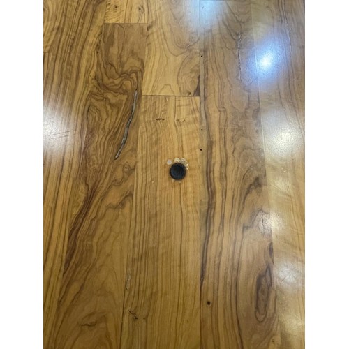 121 - Good quality oak farmhouse refectory table 79H 260W 116D (please note a burn mark the size of a 2p t... 