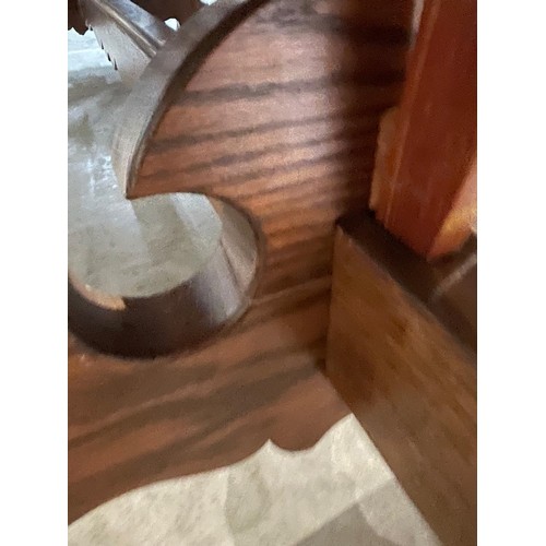 121 - Good quality oak farmhouse refectory table 79H 260W 116D (please note a burn mark the size of a 2p t... 