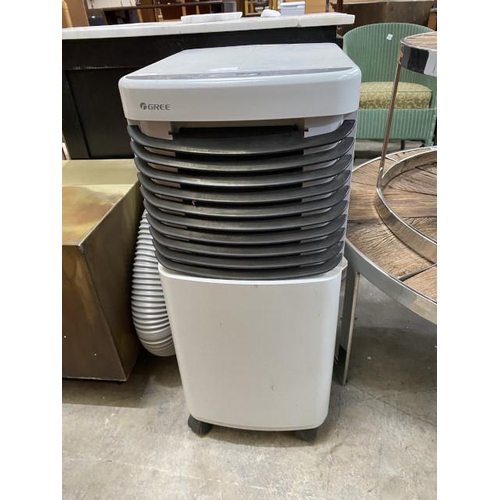 165 - GREE KY-20 mobile air conditioner (in working order) 79H 33W 42D