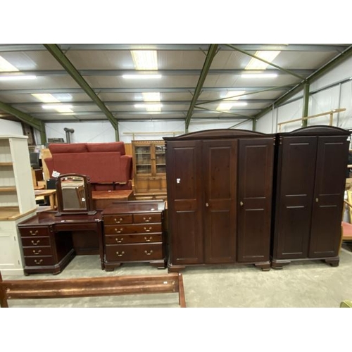 167 - Deauville by Ducal pine 4 piece bedroom suite - dressing table 81H 115W 45D, chest of drawers 92H 90... 