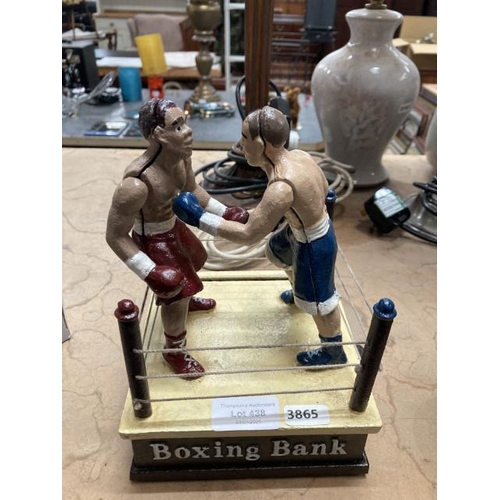 438 - Boxing money bank