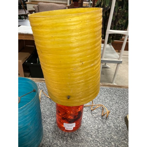 232 - Vintage 1960's/70's Shatterline orange resin table lamp with 2 fibre spun lamp shades (Blue & yellow... 