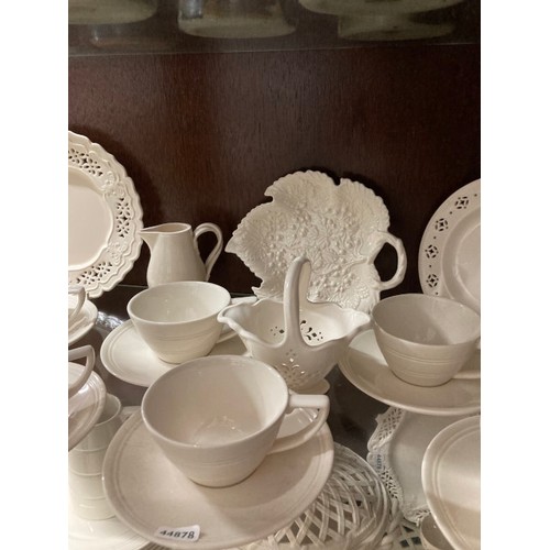 404 - 20 pieces of Jasper Conran at Wedgwood casual cream fine earthenware includes six cups & saucers, mi... 