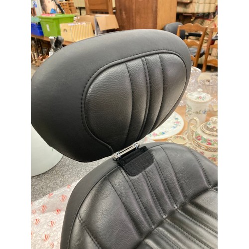 260 - Mustang standard touring solo seat with backrest for Harley-Davidson 2018-2023 Low Rider FXLR & Spor... 