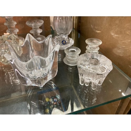 436 - Nice collection of mixed collectable glass inc. Muurla 'Iceberg' candle holder, Bel Mondo Becker-Des... 