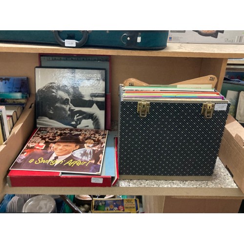 425 - 3 boxes of books & a case of LP's inc. Frank Sinatra, Joseph Cooper, Rachmaninoff, Dvorak Symphony e... 