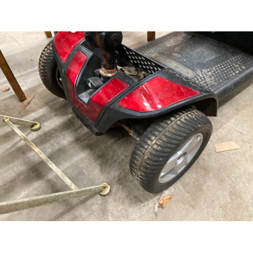 207 - GOGO Elite Sport mobility scooter with key and charger (untested, sold as seen)