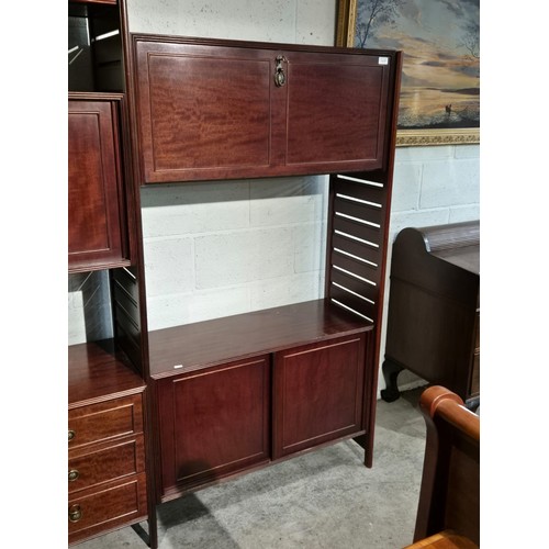 109 - 2 mahogany Ladderax style shelving units in 5 sections (please note that they can be configured) 200... 