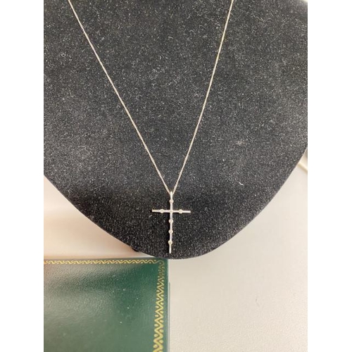 231 - 9ct white gold diamond set cross pendant on 9ct white gold neck chain, 50cm