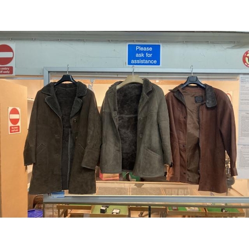 417 - 2 sheepskin jackets - light brown 112 chest 72 long cm and brown 102 chest 81 long cm and a Wallace ... 