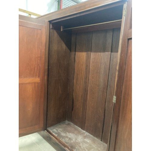 57 - Victorian mahogany triple wardrobe with hanging rail and sliding drawers to the interior 205H 182W 5... 