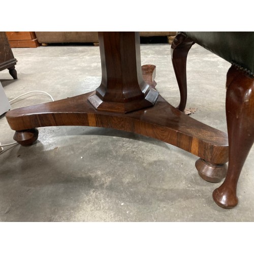 61 - Victorian mahogany pedestal breakfast table 77H 127cm diameter and 4 mahogany chairs