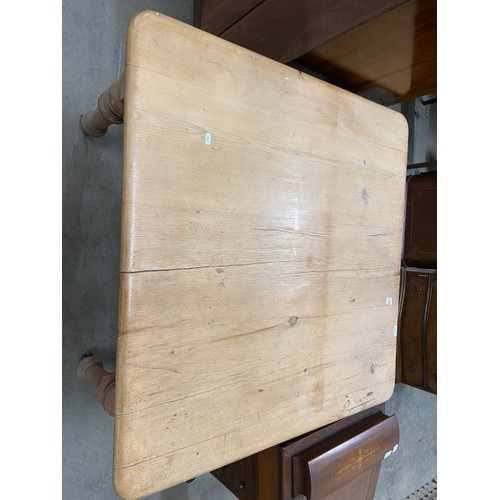 56 - Victorian pine kitchen table with one drawer 73H 105W 105D