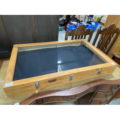 158 - Table top pine display case 10H 82W 52D