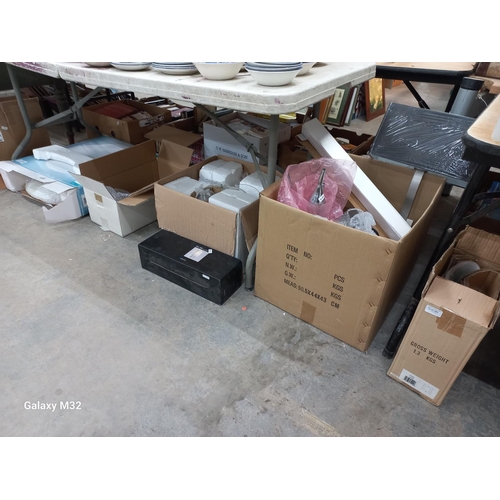 452 - Quantity of ex shop stock ceiling and wall lights (some boxed) including Eglo Nube, Knightsbridge Bu... 