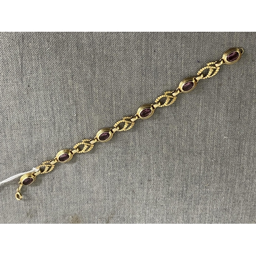 381 - 14ct rolled gold & amethyst set bracelet, 18cm