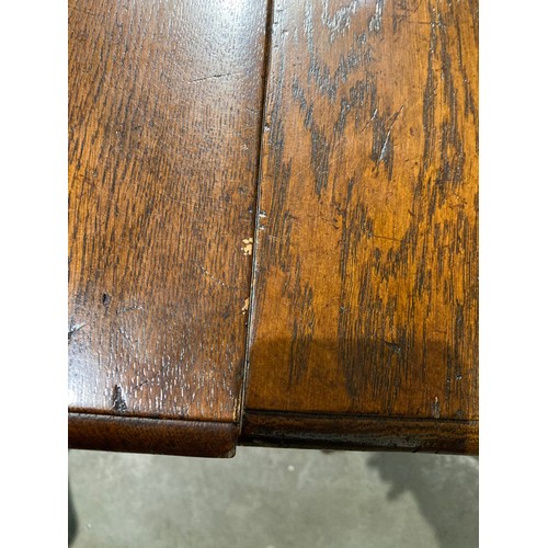 154 - Good quality oak extending dining table with two leaves 75H 167-257W 105D and 8 chairs including 2 W... 