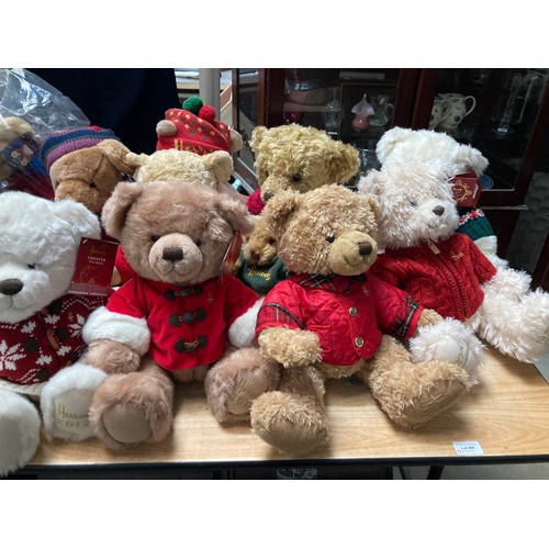 400 - 29 Harrod's Christmas Teddy Bears - 1988, 1990,  1991, 1992, 1993, 1994, 1995, 1996, 1997, 1998, 199... 