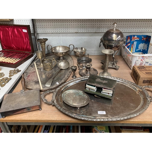 494 - Collection of silver plate inc. 2 oval serving trays, ladle, posy vase, leather & silver card case, ... 