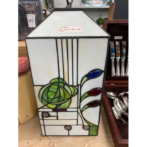 457 - Tiffany style leaded glass light shade/lantern 40H