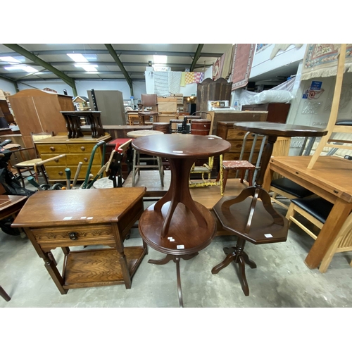 90 - Oak telephone table 73H 87W 37D, 4 oak occasional tables 60H 53cm diameter, 54H 52cm diameter, 63H 4... 