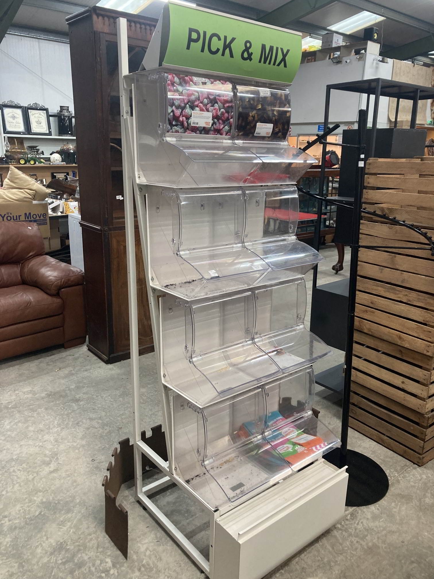 Selling with Thompsons Auctioneers
