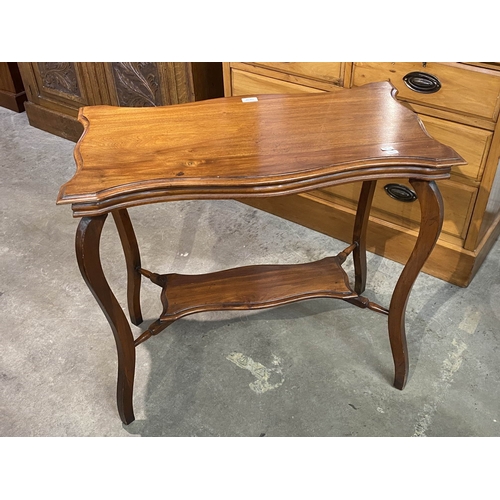 122 - Victorian mahogany occasional table 73H 81W 45D