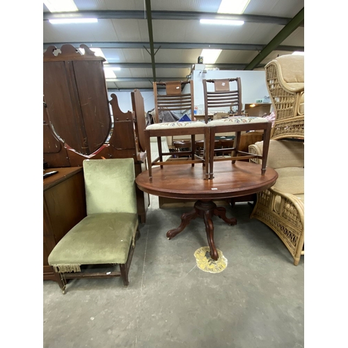 145 - Victorian mahogany oval table 763H 135W 103D, pair of Georgian mahogany side chairs 88H 49W etc