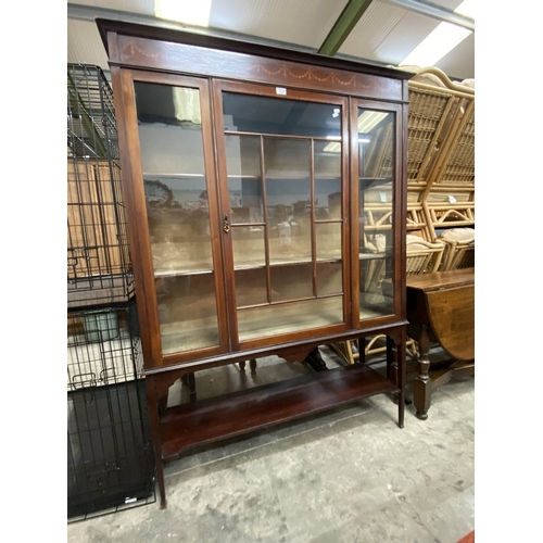 160 - Edwardian mahogany inlaid display cabinet 169H 122W 38D