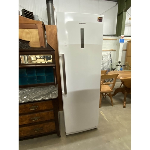 Lot 27        
