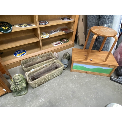 167 - 2 stone effect garden planters 20x60x23 & 4 garden figurines